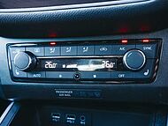 SEAT Arona 1.0 TSI (115ps) FR Sport SUV*PERFORMANCE ALLOYS, HEATED SEATS*