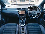 SEAT Arona 1.0 TSI (115ps) FR Sport SUV*PERFORMANCE ALLOYS, HEATED SEATS*