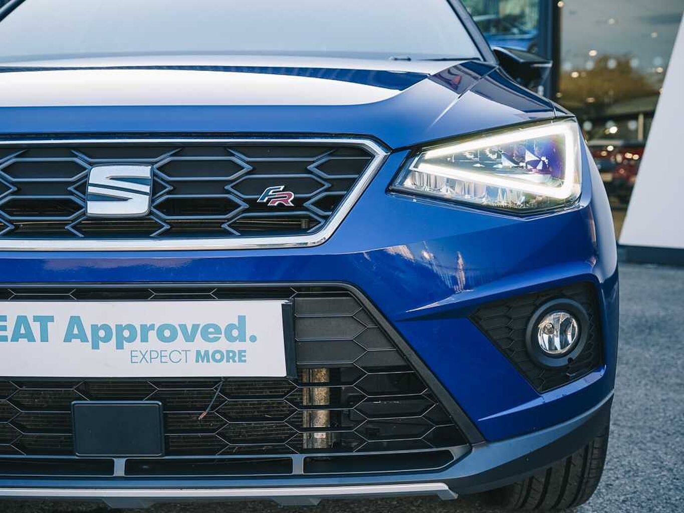 SEAT Arona 1.0 TSI (115ps) FR Sport SUV*PERFORMANCE ALLOYS, HEATED SEATS*