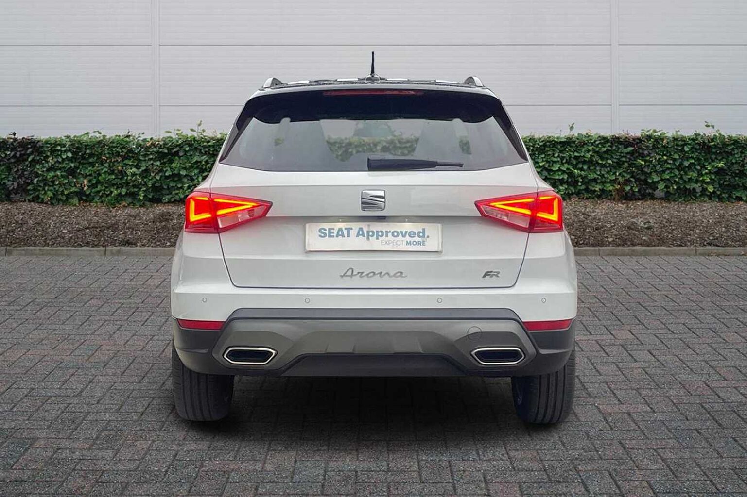 SEAT Arona 1.0 TSI 115 FR 5dr DSG *Delivery Miles*