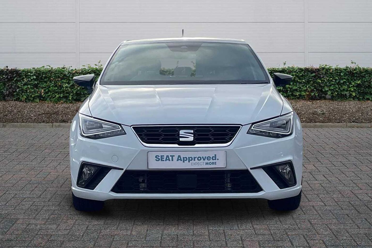 SEAT Ibiza 1.0 TSI 110 FR Sport 5dr DSG*Perfoemance alloys*