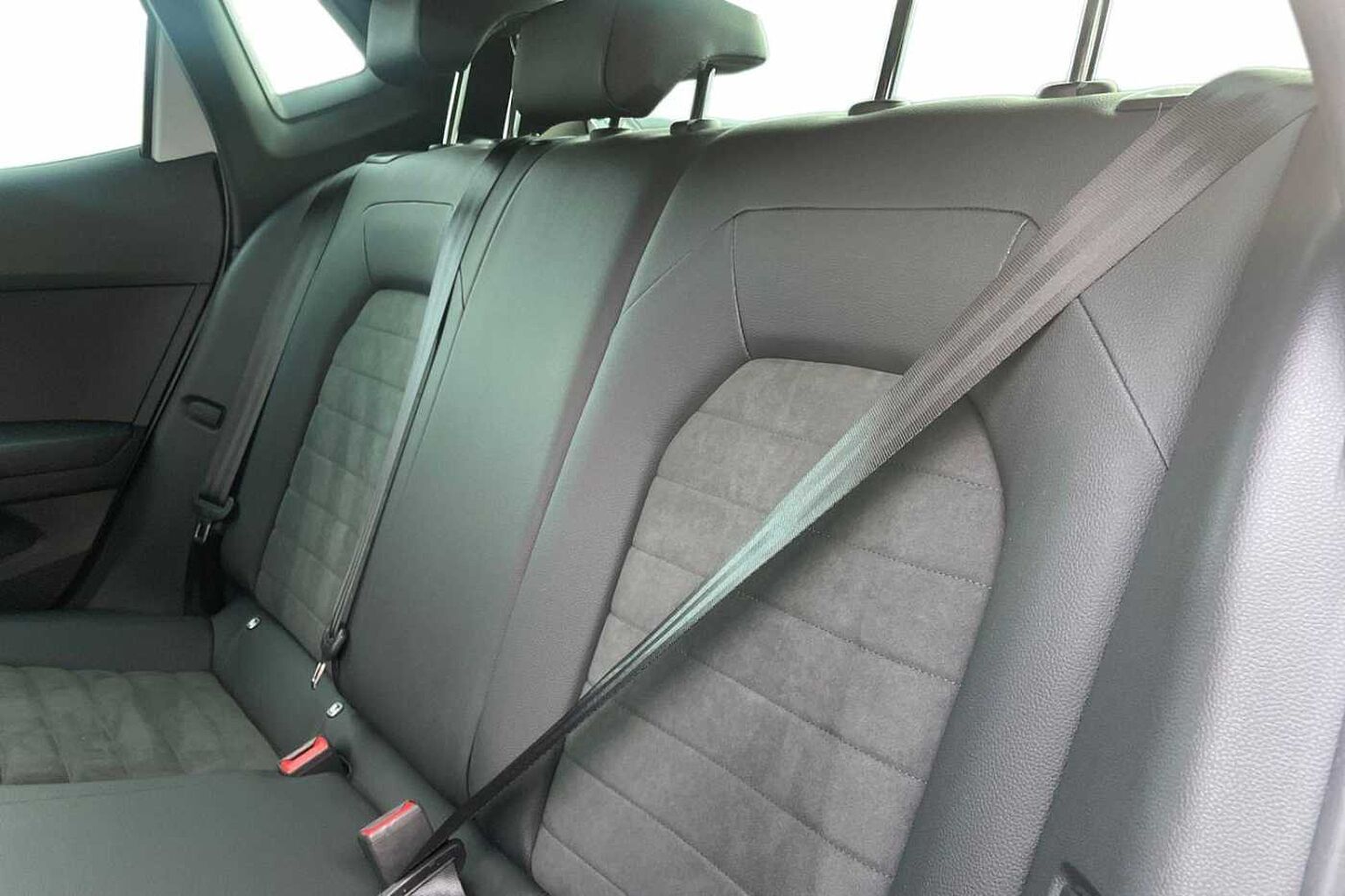 SEAT Ibiza 1.0 TSI 110 FR Sport 5dr DSG*Perfoemance alloys*