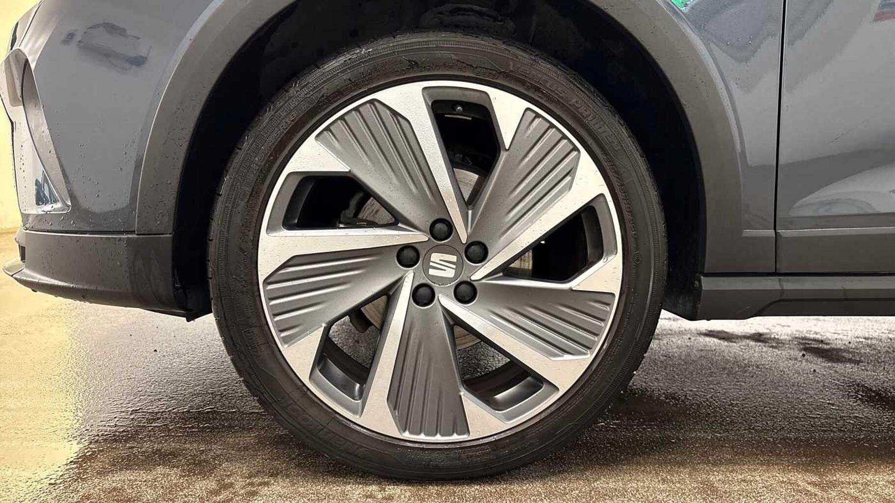 SEAT Arona 1.0 TSI 110 FR Sport 5dr DSG*Performance alloys, Heated seats*