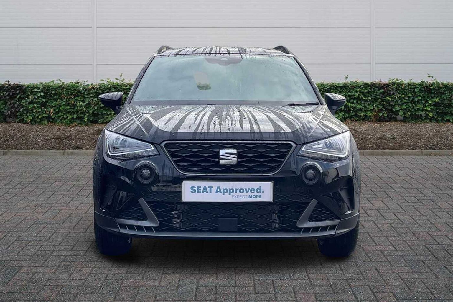 SEAT Arona 1.0 TSI 115 FR Black Edition 5dr*heated seats*