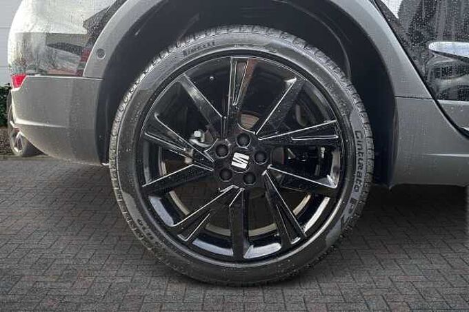 SEAT Arona 1.0 TSI 115 FR Black Edition 5dr*heated seats*