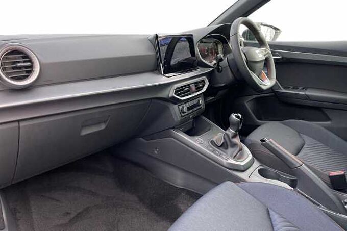 SEAT Arona 1.0 TSI 115 FR Black Edition 5dr*heated seats*
