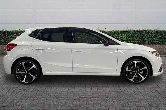 SEAT Ibiza 1.0 TSI 110 FR Sport 5dr*PERFORMANCE ALLOYS*